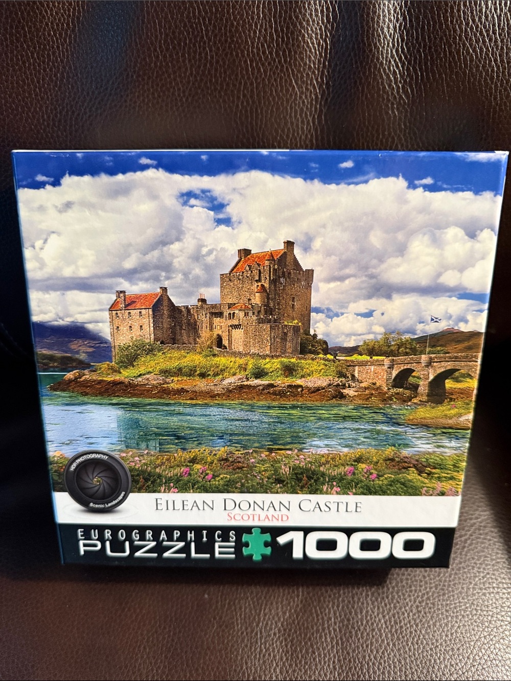 Eurographics Eilean Donan Castle 1000-Piece Puzzle. Like new